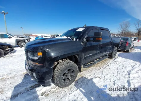 2017 Chevrolet Silverado 1500 1Lt z USA, uszkodzony, nr VIN 3GCUKREC7HG425726